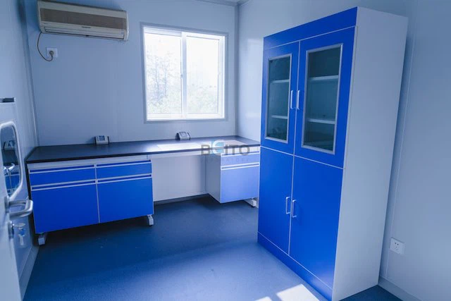 Meja Laboratorium Kayu